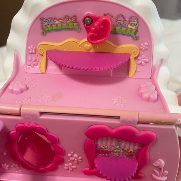 My Little Pony Fancy Fashions Boutique Ponyville - Picture 11 of 12